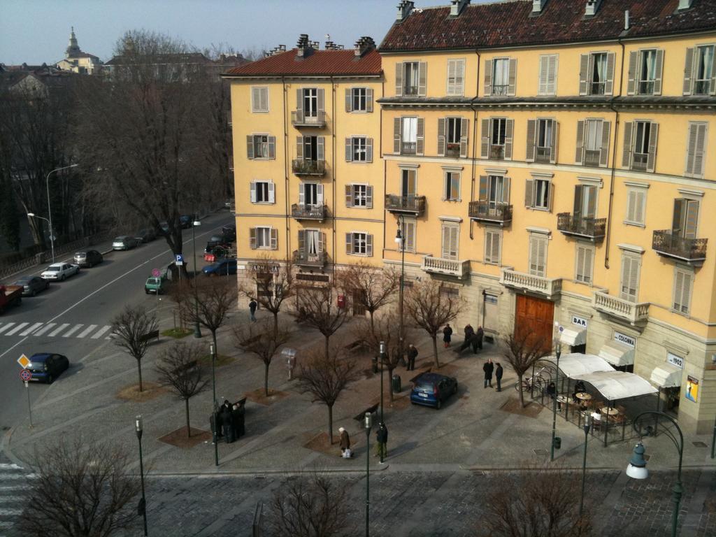La Terrazza Di Arturo Guest House ตูริน ภายนอก รูปภาพ