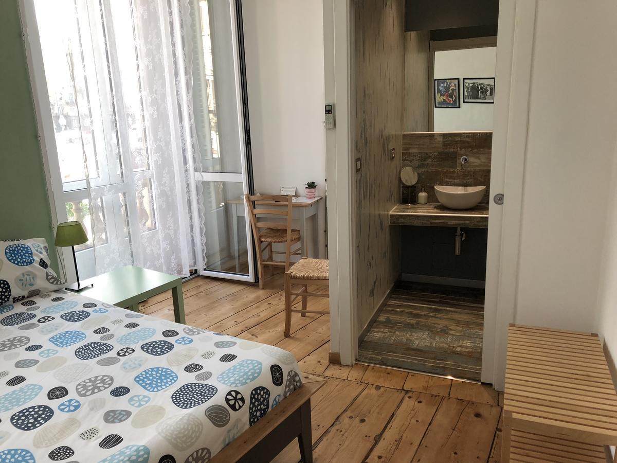 La Terrazza Di Arturo Guest House ตูริน ภายนอก รูปภาพ
